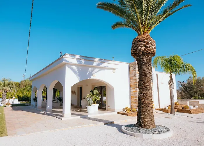 Garden Villa *
