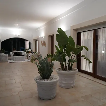 Villa Garden