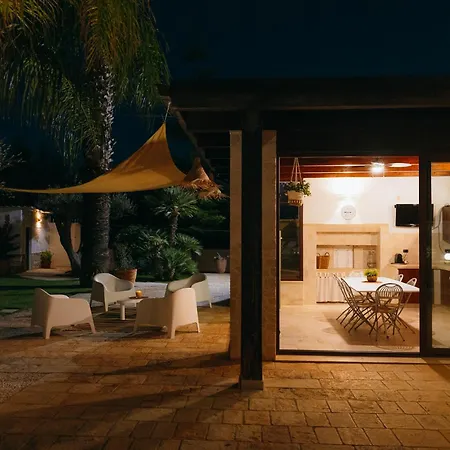Garden Villa *