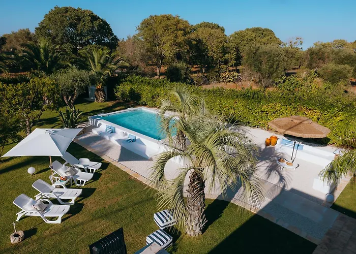 Garden Villa *